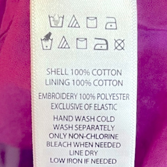 NWT Cynthia Rowley V-Neck Puff Sleeve Eyelet Dress. Color Purple Wine. Size 14. - Picture 9 of 10